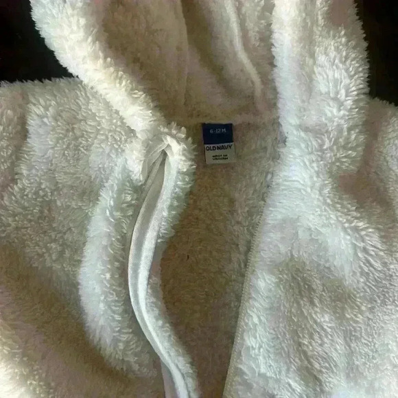 Fluffy jumpsuit great for the weather - Picture 1 of 3